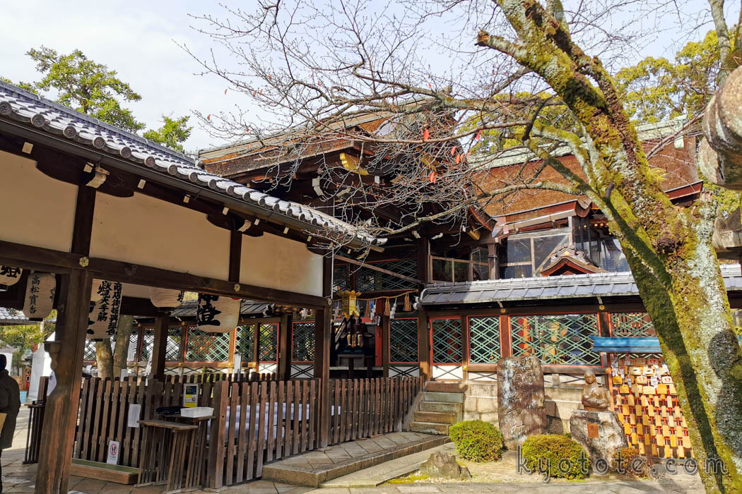安産祈願で有名な御香宮神社
